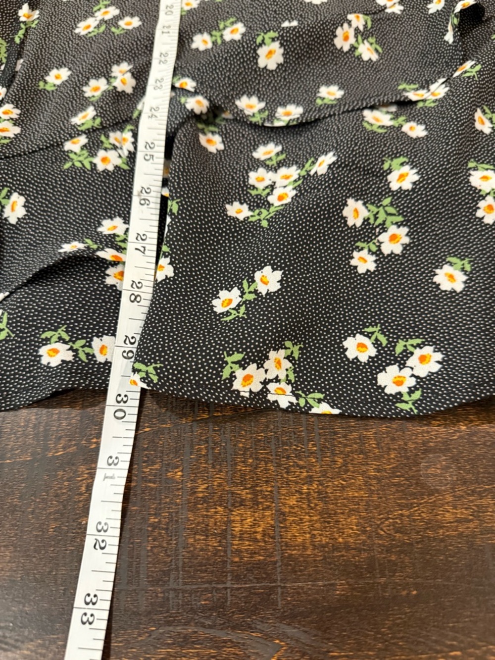 NWT Altar’d State Black Daisy Floral Ruffle Mini Dress Tie Waist Size Large - Picture 8 of 16